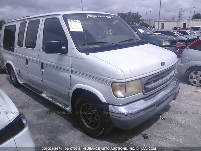 1FDRE14W7XHA50561 - 1999 FORD ECONOLINE E150 VAN WHITE photo 1