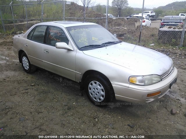 4T1BG12K1TU813266 - 1996 TOYOTA CAMRY DX/LE/XLE თაფლისფერი ფოტო 1