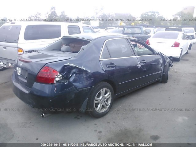 JHMCM56317C010513 - 2007 HONDA ACCORD SE BLUE photo 4