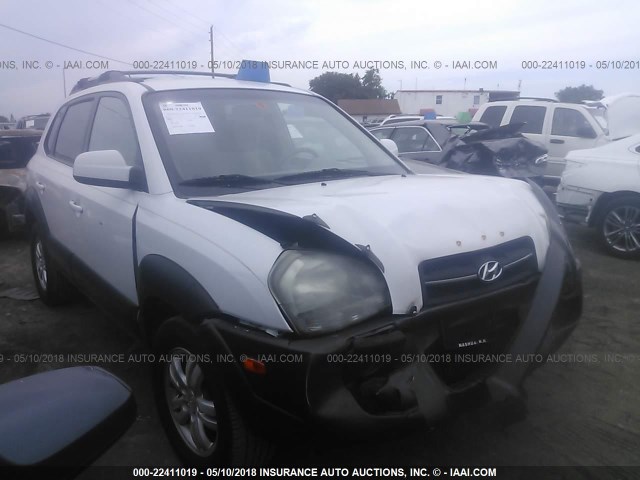 KM8JN12D26U439192 - 2006 HYUNDAI TUCSON GLS/LIMITED WHITE photo 1