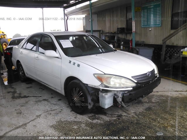 4T1BE32K13U178695 - 2003 TOYOTA CAMRY LE/XLE/SE Ақ фото 1
