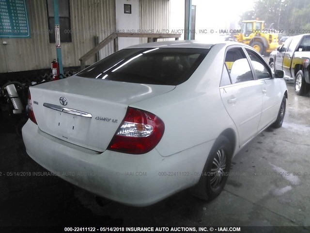 4T1BE32K13U178695 - 2003 TOYOTA CAMRY LE/XLE/SE Ақ фото 4