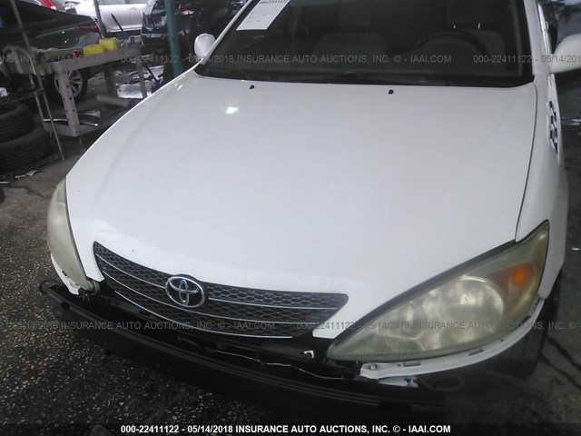 4T1BE32K13U178695 - 2003 TOYOTA CAMRY LE/XLE/SE Ақ фото 6