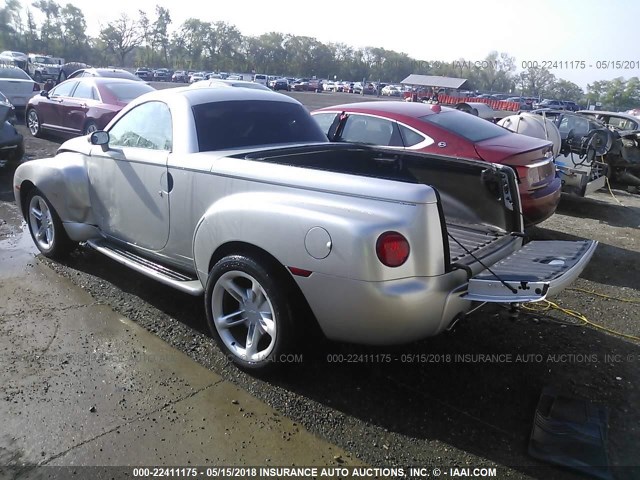 1GCES14H35B115628 - 2005 CHEVROLET SSR 银色 照片 3