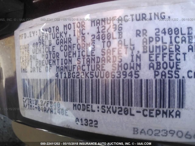 4T1BG22K5VU063945 - 1997 TOYOTA CAMRY CE/LE/XLE 红色 照片 9