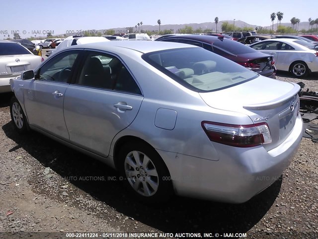 4T1BB46K27U003175 - 2007 TOYOTA CAMRY NEW GENERAT HYBRID SILVER photo 3