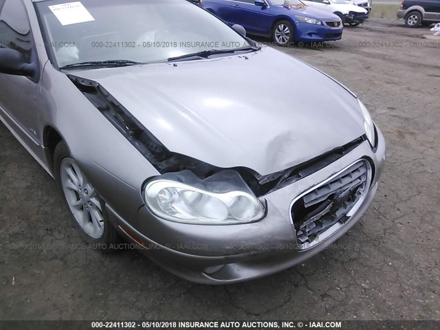 2C3HC56G9XH743424 - 1999 CHRYSLER LHS SILVER photo 6