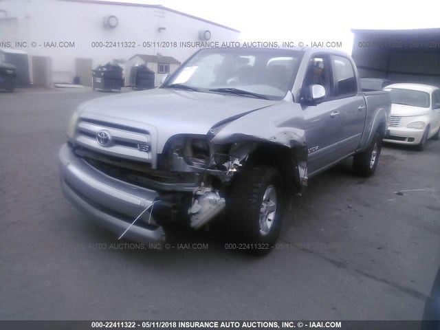 5TBET34116S504282 - 2006 TOYOTA TUNDRA DOUBLE CAB SR5 GRAY photo 2