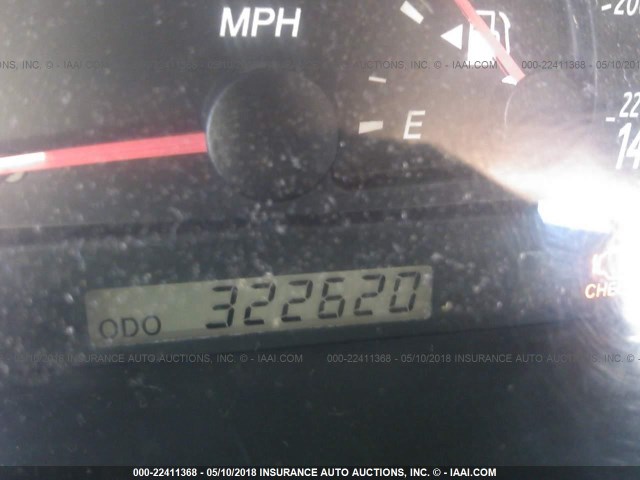 4T1BF32K82U016168 - 2002 TOYOTA CAMRY LE/XLE/SE წითელი ფოტო 7