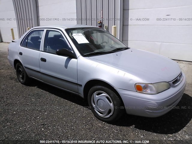 1NXBR12E1YZ407919 - 2000 TOYOTA COROLLA VE/CE/LE 银色 照片 1
