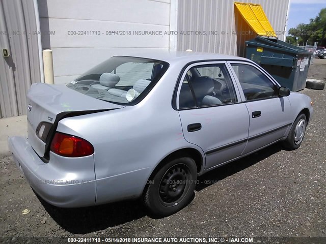 1NXBR12E1YZ407919 - 2000 TOYOTA COROLLA VE/CE/LE 银色 照片 4