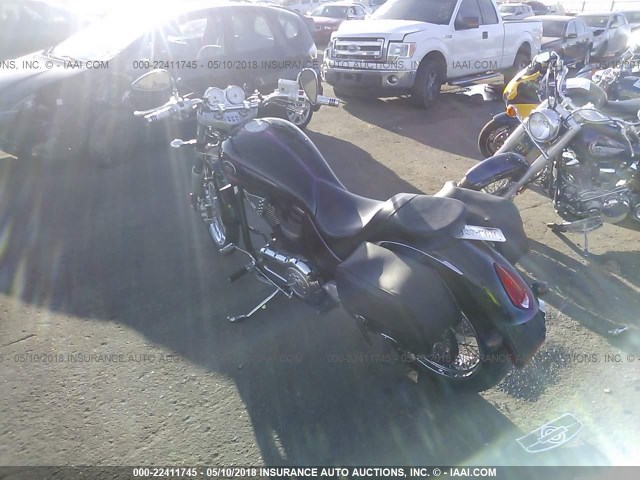 5VPGB16D543001126 - 2004 VICTORY MOTORCYCLES VEGAS 紫色 照片 3