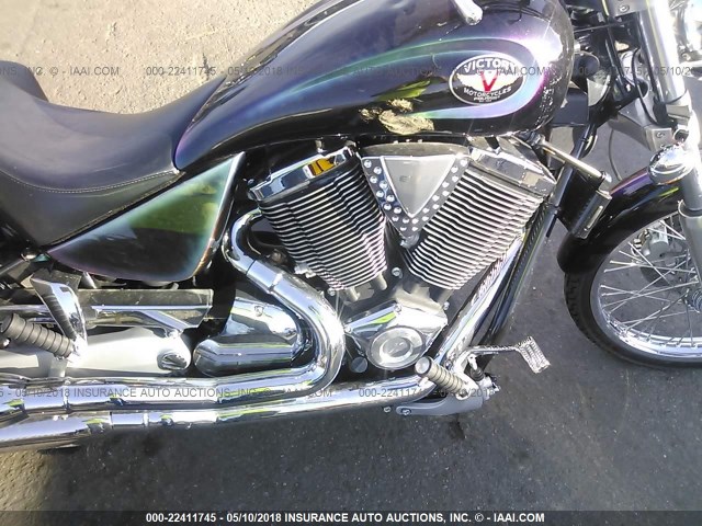 5VPGB16D543001126 - 2004 VICTORY MOTORCYCLES VEGAS 紫色 照片 8