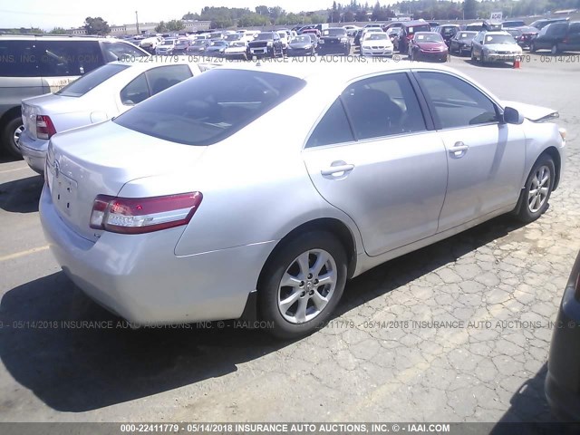 4T1BK3EK5AU111468 - 2010 TOYOTA CAMRY SE/LE/XLE SILVER photo 4