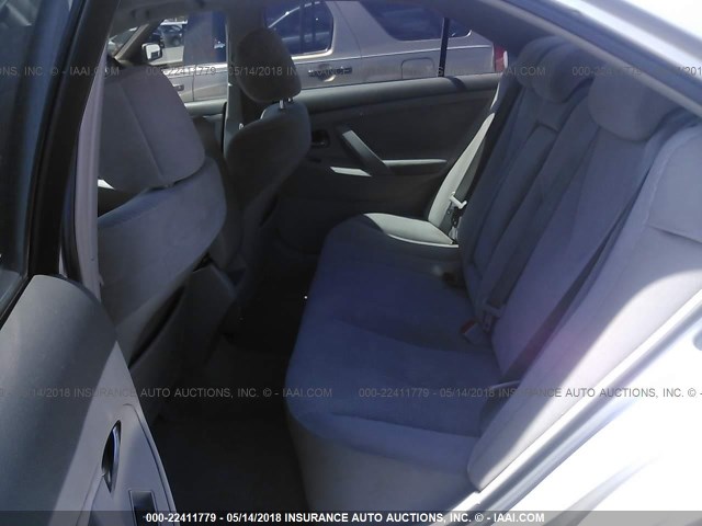 4T1BK3EK5AU111468 - 2010 TOYOTA CAMRY SE/LE/XLE SILVER photo 8