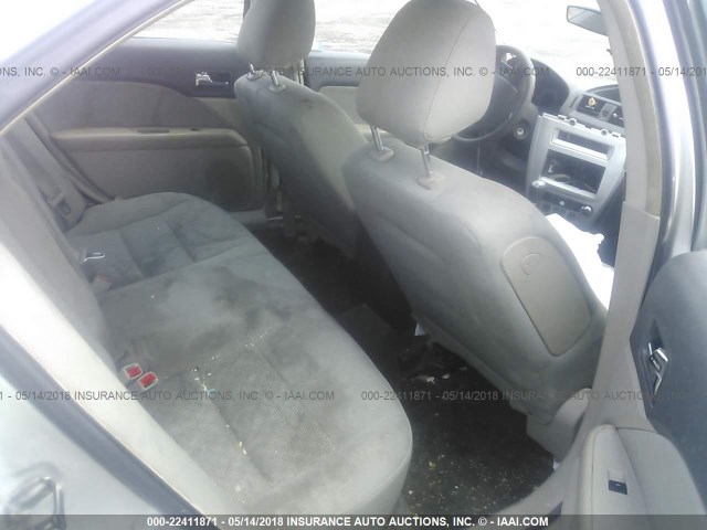 3FAHP0GA2AR239229 - 2010 FORD FUSION S SILVER photo 8