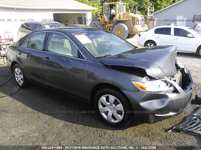 4T1BE46K17U017186 - 2007 TOYOTA CAMRY NEW GENERAT CE/LE/XLE/SE GRAY photo 1