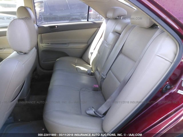 JTDBE32K220122341 - 2002 TOYOTA CAMRY LE/XLE/SE წითელი ფოტო 8