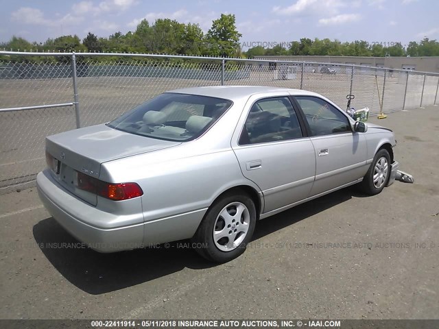 4T1BG22K01U049901 - 2001 TOYOTA CAMRY CE/LE/XLE SILVER photo 4