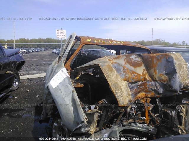 1GTHK23K87F548356 - 2007 GMC SIERRA K2500 HEAVY DUTY GOLD photo 6