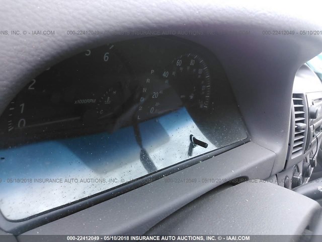 4T1BE32KX2U562005 - 2002 TOYOTA CAMRY LE/XLE/SE თეთრი ფოტო 7