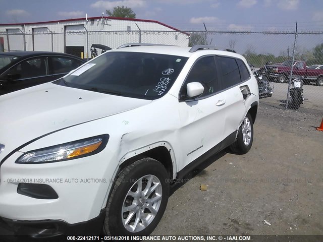 1C4PJMCS9FW710195 - 2015 JEEP CHEROKEE LATITUDE WHITE photo 6