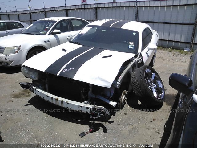 2C3CDYAG0CH133728 - 2012 DODGE CHALLENGER SXT WHITE photo 2