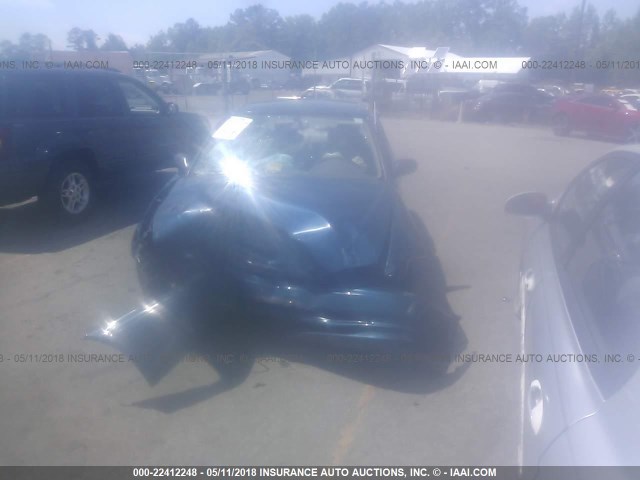 1NXBR12E4YZ395300 - 2000 TOYOTA COROLLA VE/CE/LE 蓝色 照片 2