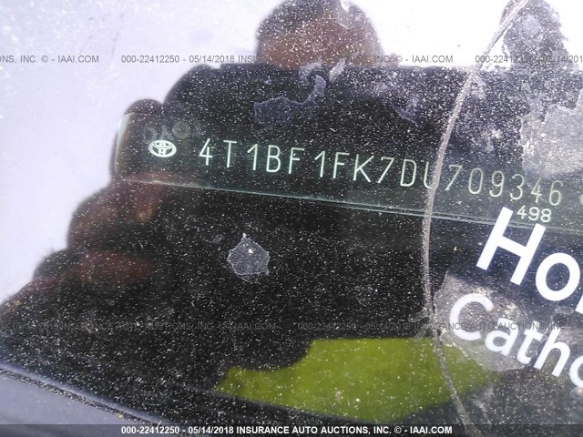 4T1BF1FK7DU709346 - 2013 TOYOTA CAMRY L/SE/LE/XLE 银色 照片 9