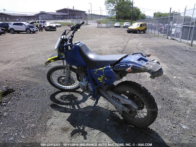 JS1SP46AX22100846 - 2002 SUZUKI DR650 SE BLUE photo 3