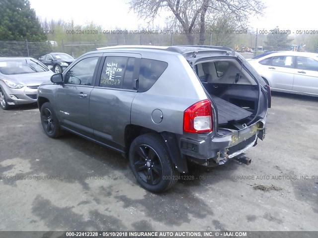 1C4NJDBB7CD576173 - 2012 JEEP COMPASS SPORT GRAY photo 3