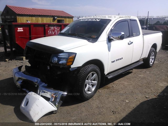 1N6BA0CJ9CN319606 - 2012 NISSAN TITAN S/SV/PRO-4X WHITE photo 2