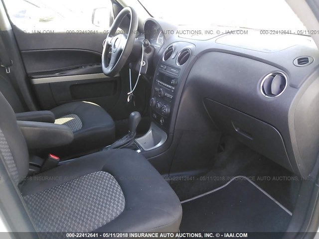 3GNBAAFW6BS563161 - 2011 CHEVROLET HHR LS SILVER photo 5