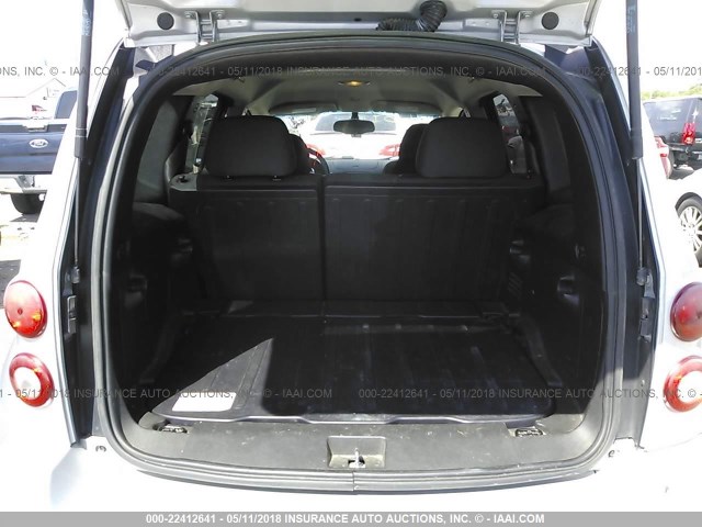 3GNBAAFW6BS563161 - 2011 CHEVROLET HHR LS SILVER photo 8