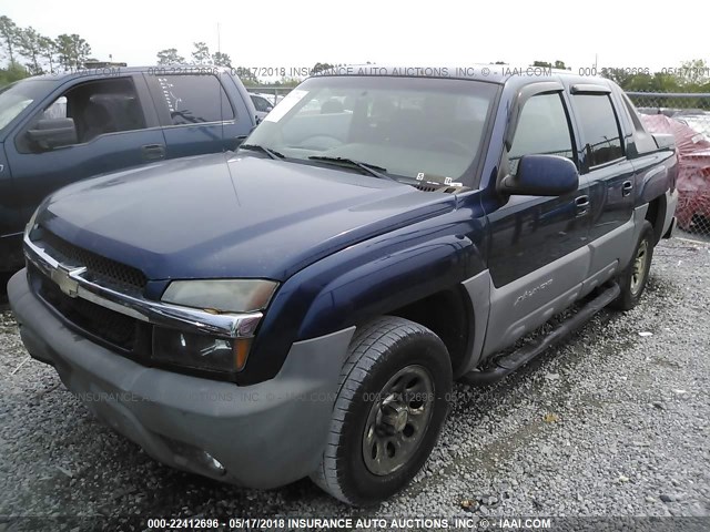 3GNEC13T72G341748 - 2002 CHEVROLET AVALANCHE C1500 BLUE photo 2