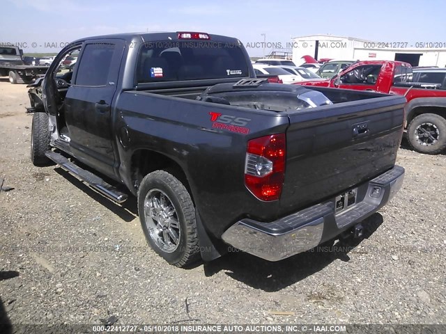 5TFEM5F11EX074856 - 2014 TOYOTA TUNDRA CREWMAX SR5 GRAY photo 3