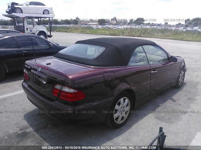 WDBLK65G93T132563 - 2003 MERCEDES-BENZ CLK 320 RED photo 4