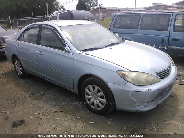 4T1BE32K35U971628 - 2005 TOYOTA CAMRY LE/XLE/SE Açıq mavi foto 1