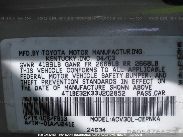 4T1BE32K33U202852 - 2003 TOYOTA CAMRY LE/XLE/SE ვერცხლისფერი ფოტო 9