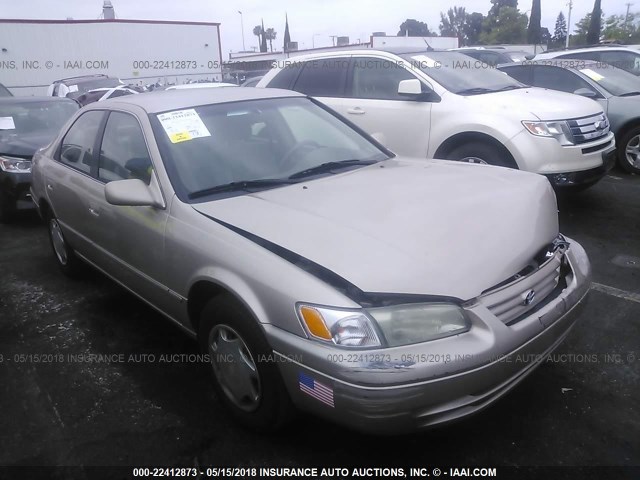 4T1BG22KXXU871761 - 1999 TOYOTA CAMRY CE/LE/XLE GOLD photo 1