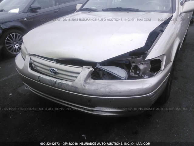 4T1BG22KXXU871761 - 1999 TOYOTA CAMRY CE/LE/XLE GOLD photo 6