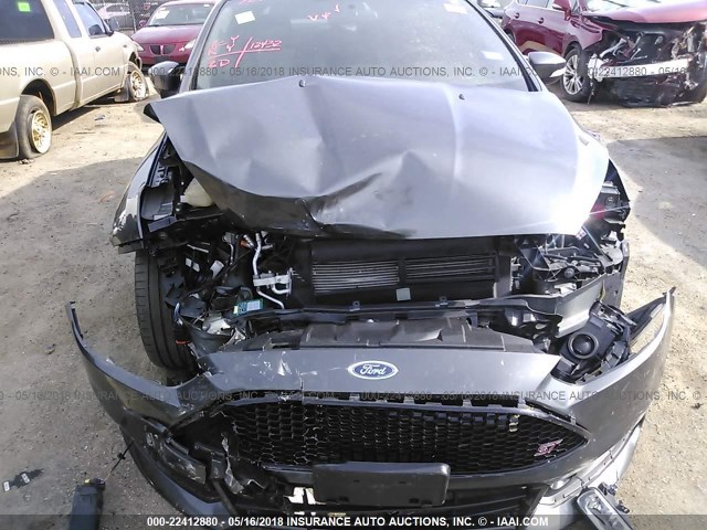 1FADP3L92HL257749 - 2017 FORD FOCUS ST GRAY photo 6
