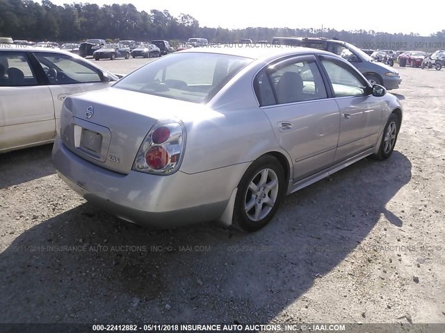 1N4AL11DX5C355613 - 2005 NISSAN ALTIMA S/SL SILVER photo 4