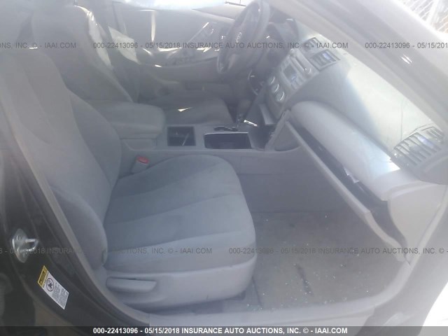 4T1BE46K38U755556 - 2008 TOYOTA CAMRY CE/LE/XLE/SE BLACK photo 5