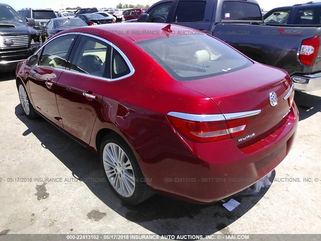 1G4PP5SK2E4125678 - 2014 BUICK VERANO RED photo 3