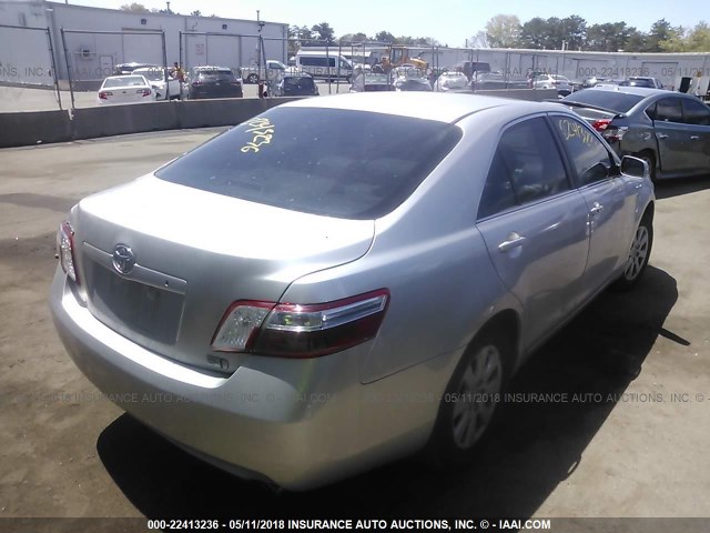 4T1BB46K69U072762 - 2009 TOYOTA CAMRY HYBRID SILVER photo 4