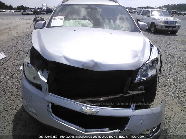 1GNEV23D59S147277 - 2009 CHEVROLET TRAVERSE LT GRAY photo 6