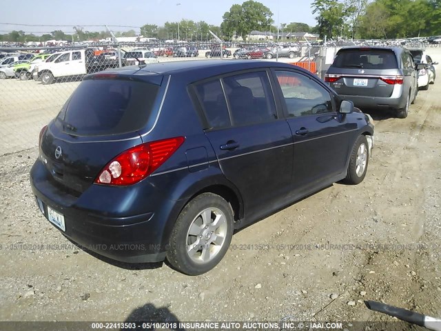 3N1BC13E97L360557 - 2007 NISSAN VERSA S/SL BLUE photo 4