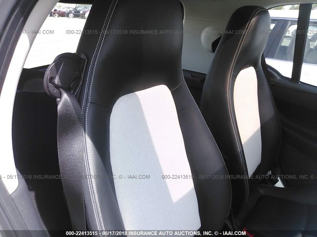 WMEEJ3BA6DK650702 - 2013 SMART FORTWO PURE/PASSION WHITE photo 8