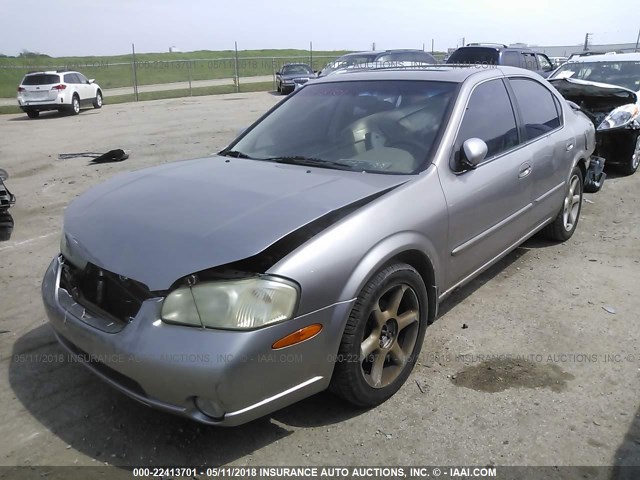 JN1CA31A71T308028 - 2001 NISSAN MAXIMA GXE/SE/GLE/20TH ANNIV BEIGE photo 2